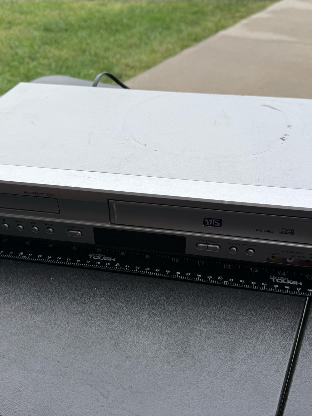 Samsung DVD-V5650 VCR & DVD Player Tested Working No Remote